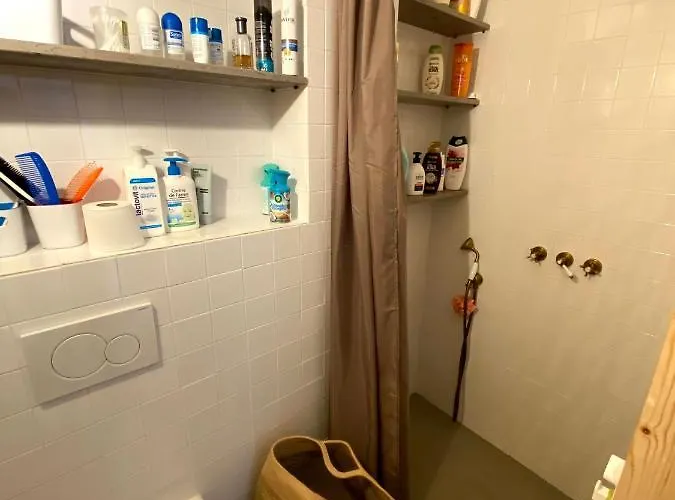 Waterfront בליאל